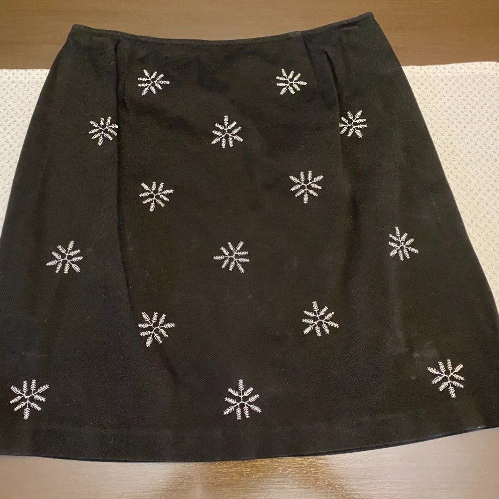 Ann Taylor Loft cotton/lycra snowflake mini skirt